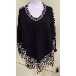 64 Sixty Five Sz M Southwestern Black & White Fringe Dolman Poncho Cape Sweater